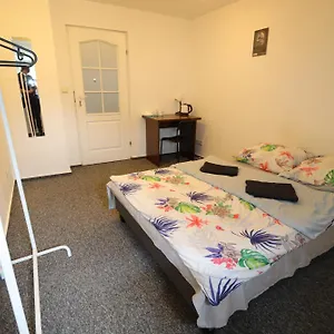 https://fantastic-ns42-room-f.warsawhotelspoland.com